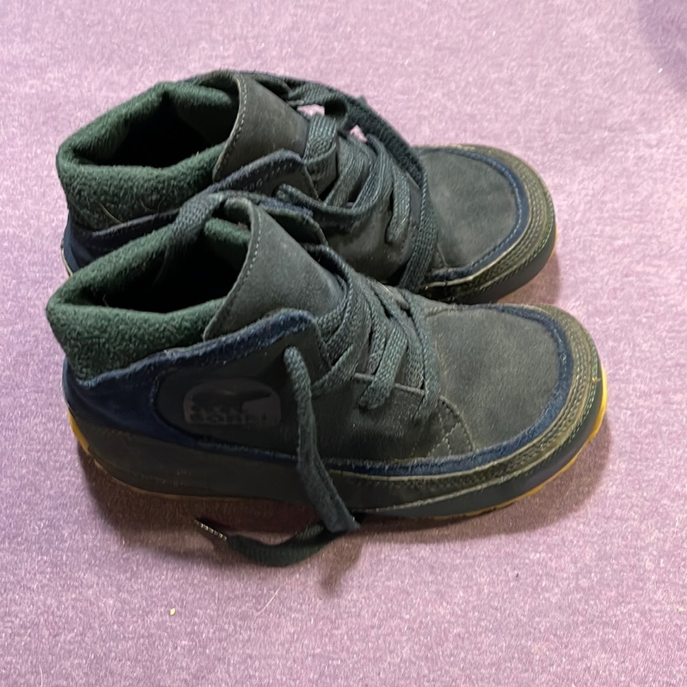 Sorel kids winter boots 4